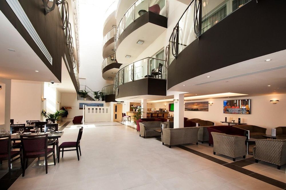 Mannin Hotel 2