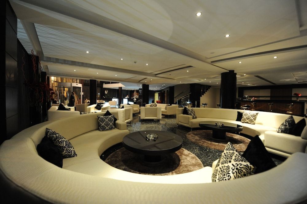 Rive Hotel 1