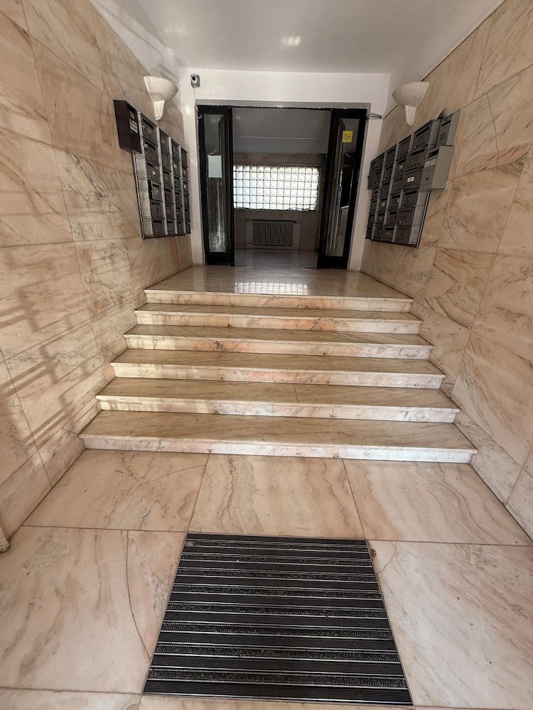 AIASTAY Bucharest River Apartments 2