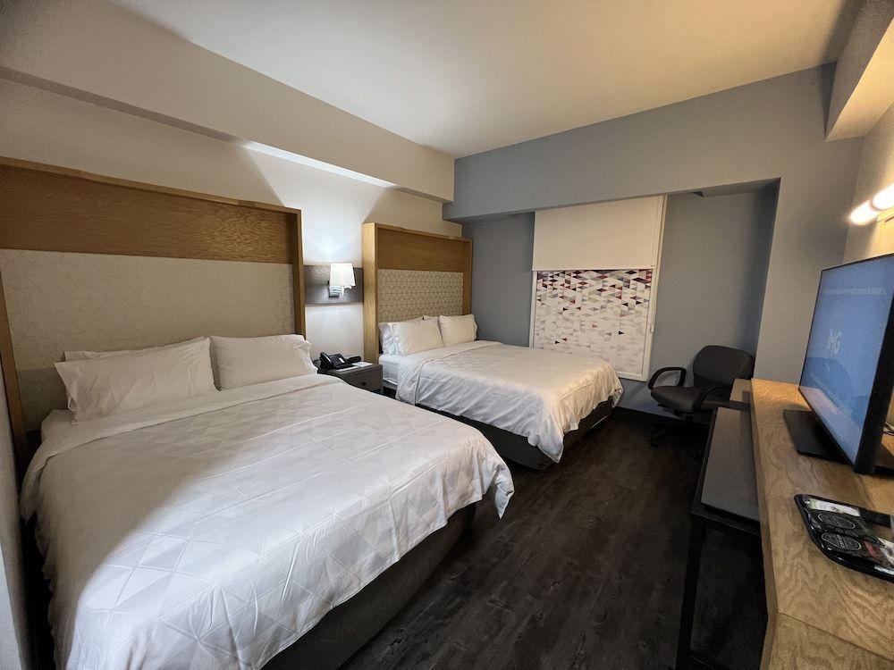 Holiday Inn URUAPAN by IHG 2