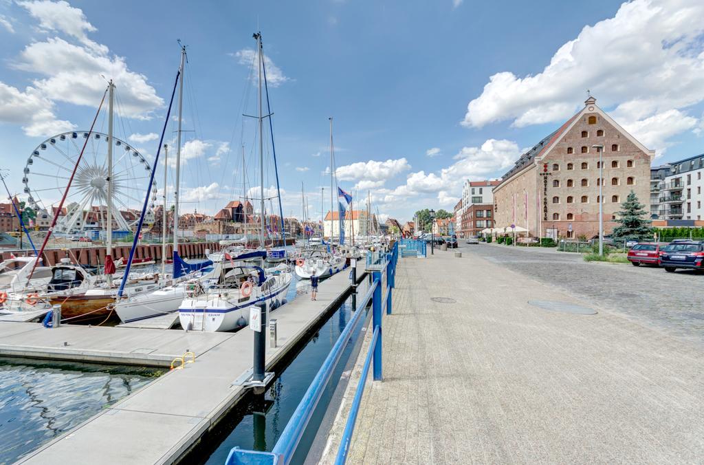 Apartments Old Town Szafarnia & by Noclegi Renters 1