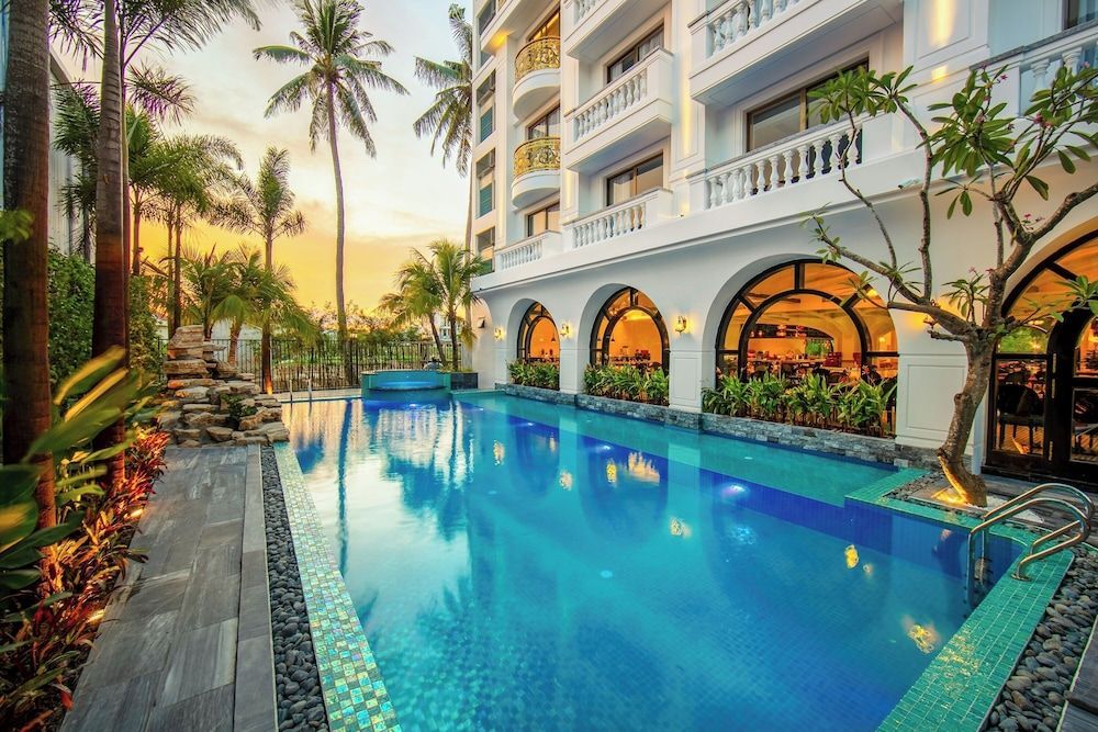 Grand Sunrise Palace Hoi An 1