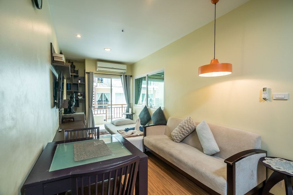 Phuket Villa Condominium by Lofty 2