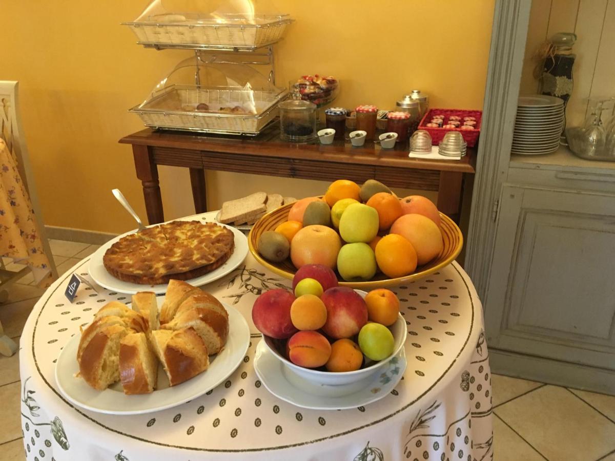 Logis Hôtel La Bastide des Monges 1
