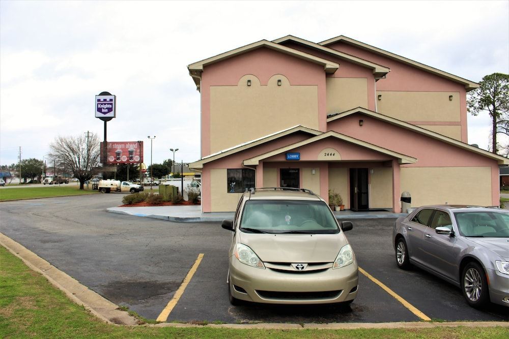 Knights Inn Albany 1