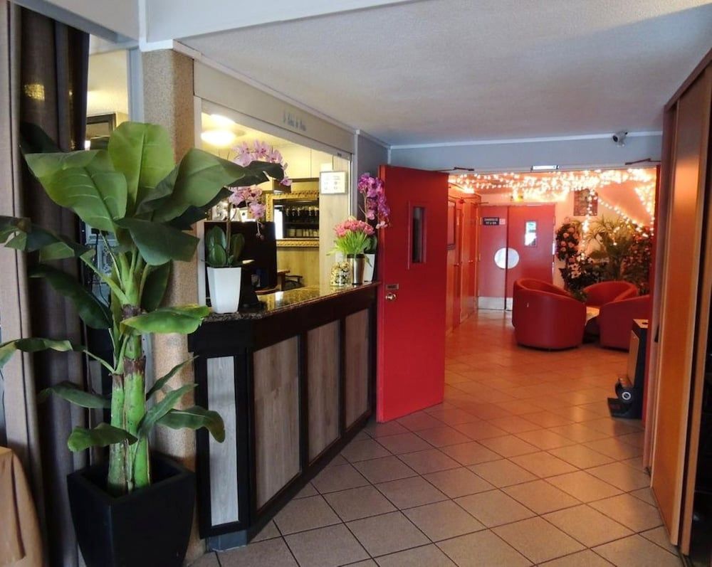 Logis Hôtel - Le Relais du Parisis 2