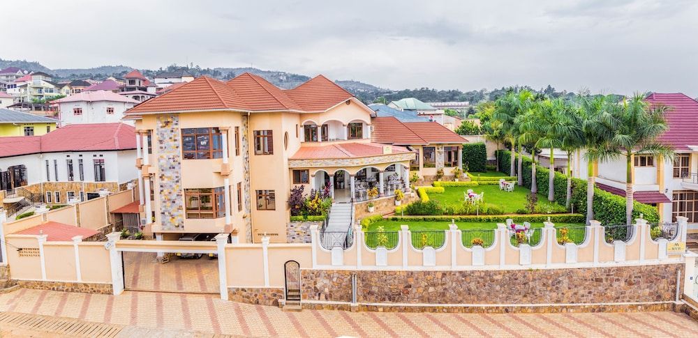 Mountain's View Hotel 1