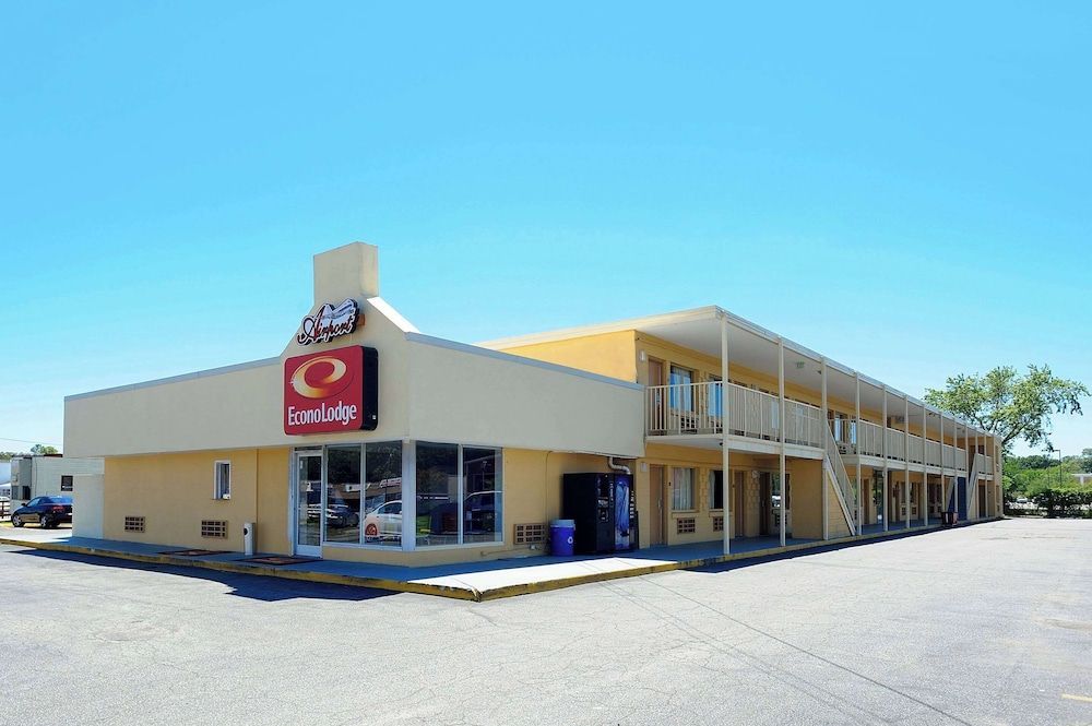 Econo Lodge Norfolk Airport 1