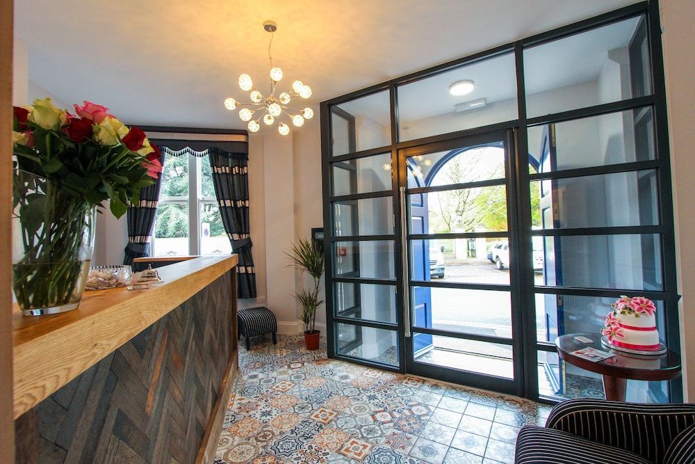 Kings Park Hotel 2