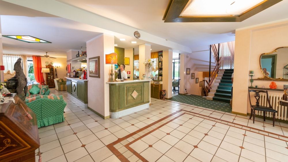 Hotel Kyrton 2