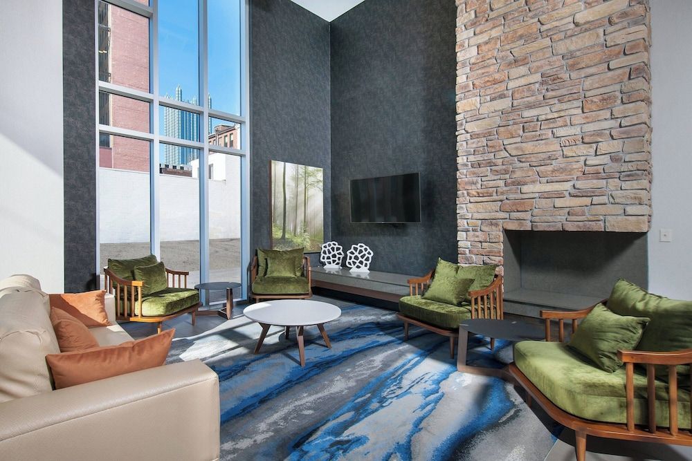 Fairfield by Marriott Pittsburgh Downtown 1