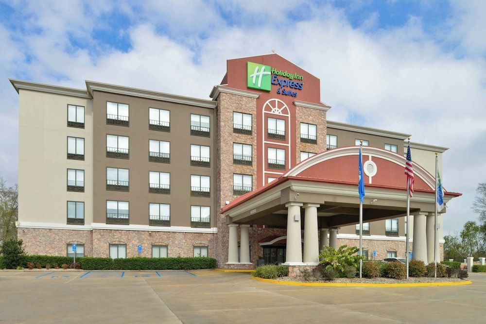 Holiday Inn Express & Suites LA PLACE by IHG 1
