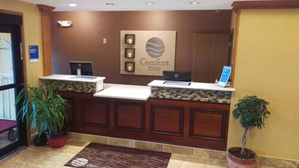 Comfort Inn Huntington Near University 2
