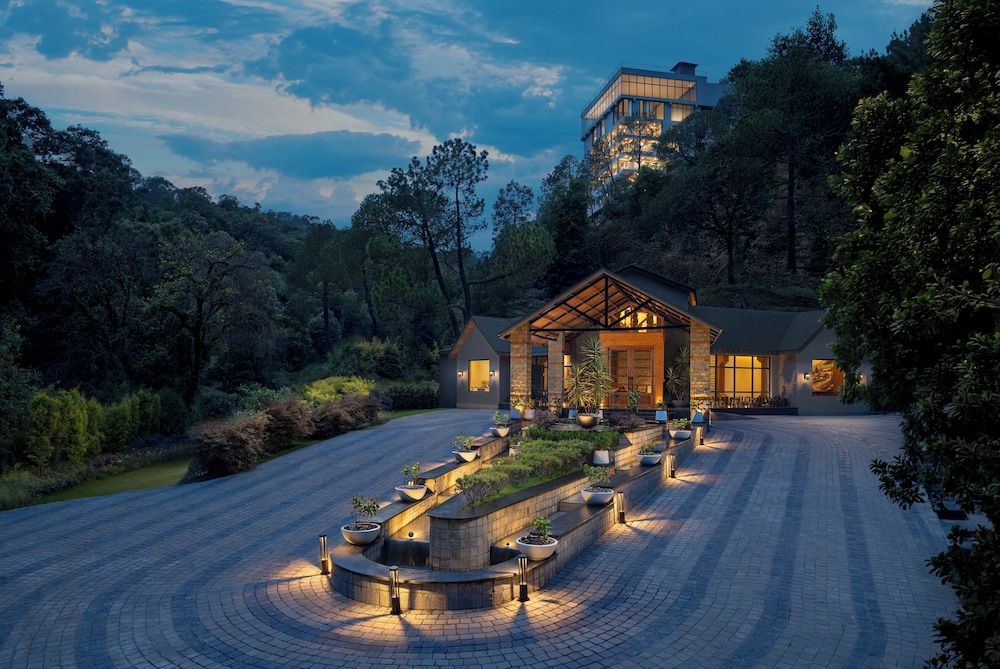 Himalayan Woodcroft, Sirmaur - IHCL SeleQtions 1
