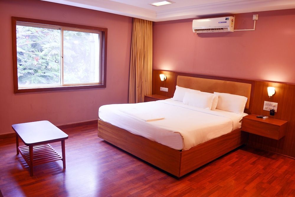 Serene Boutique Hotel 1