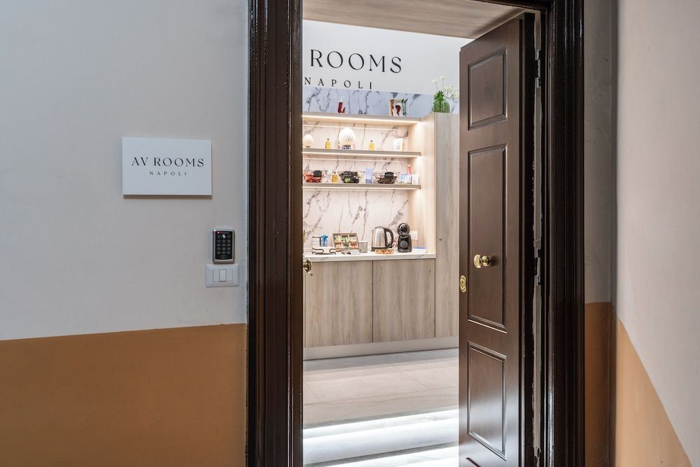 AV Rooms Napoli 1