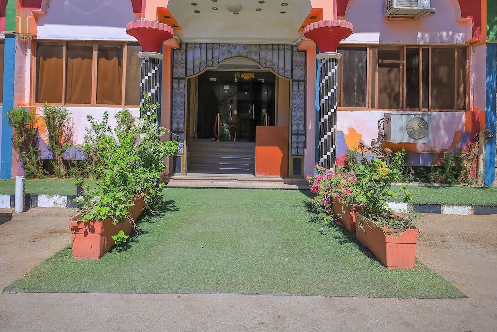 Tiba Hotel 1