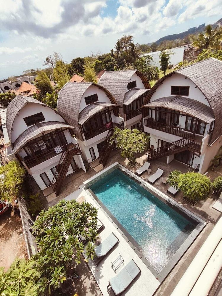 Naturela Uluwatu 1