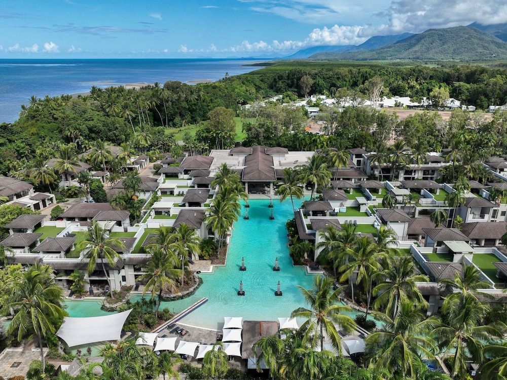 Pullman Port Douglas Sea Temple Resort and Spa 1