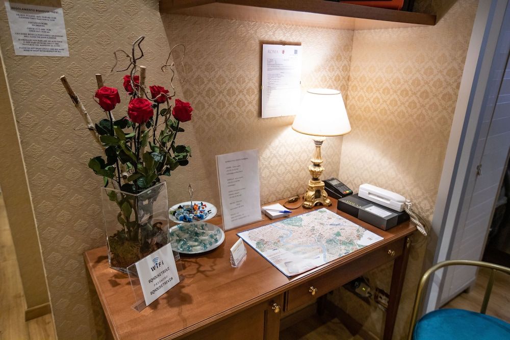 Bq House Trevi Luxury Rooms 2