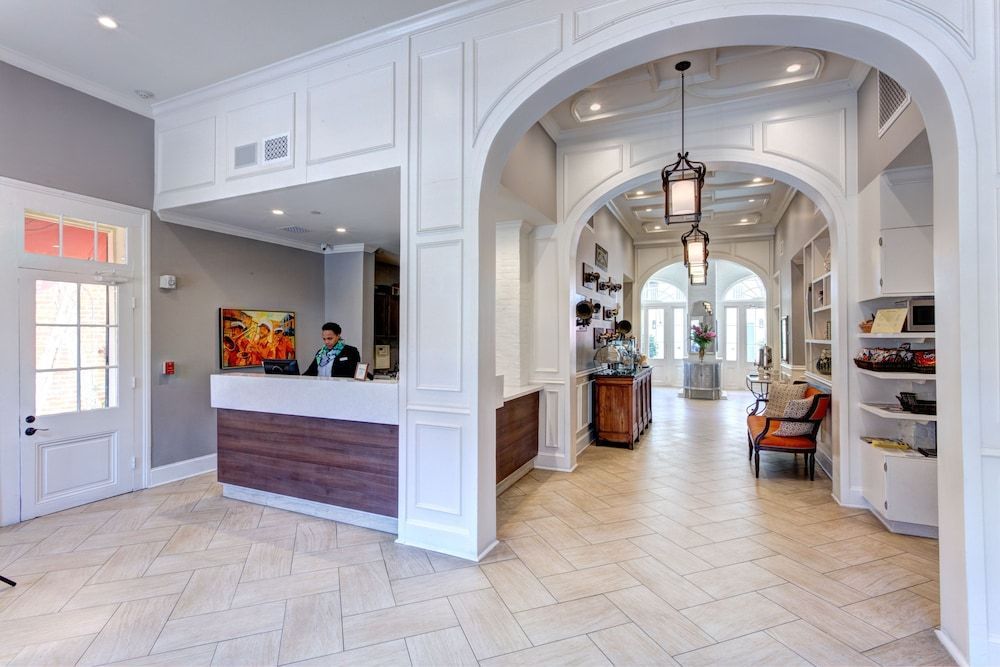 Hotel St. Pierre French Quarter 2