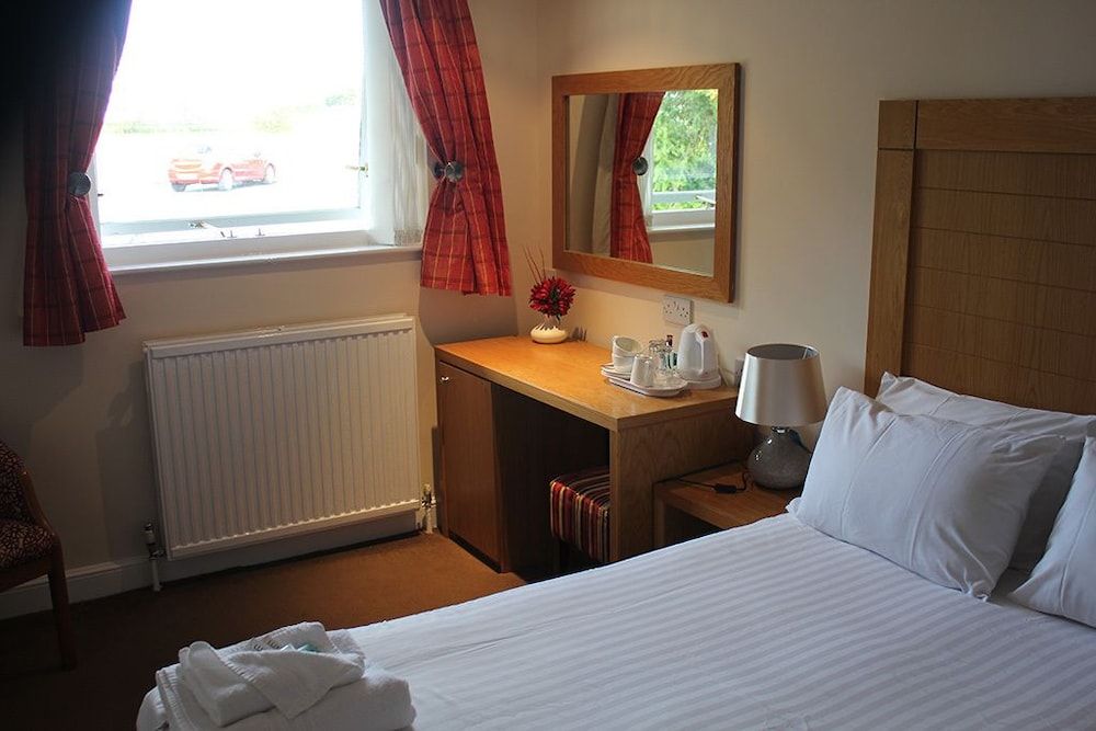 The Windmill Hotel 1