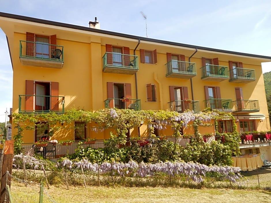 Lyon - Lac de Garde - Hotel Montebaldina - Lac de Garde
