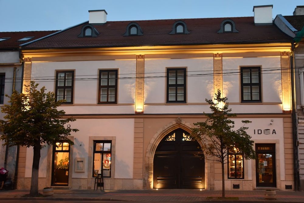 Guest House 1568 1
