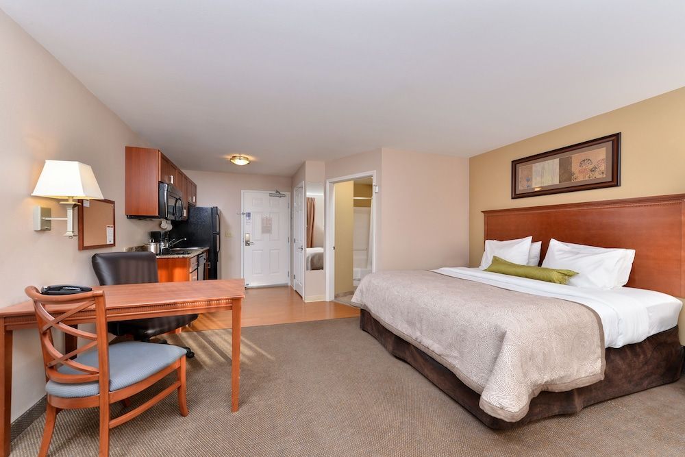 Candlewood Suites WILLISTON by IHG 2