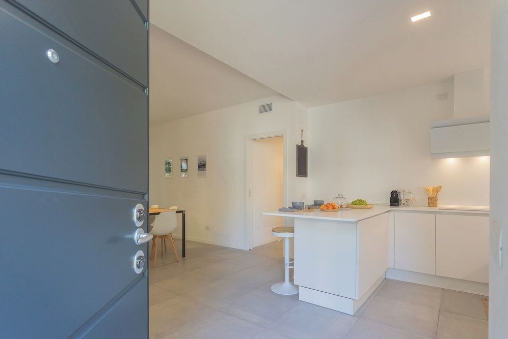 Salvia & Ginepro Apartments by Rent all Como 2