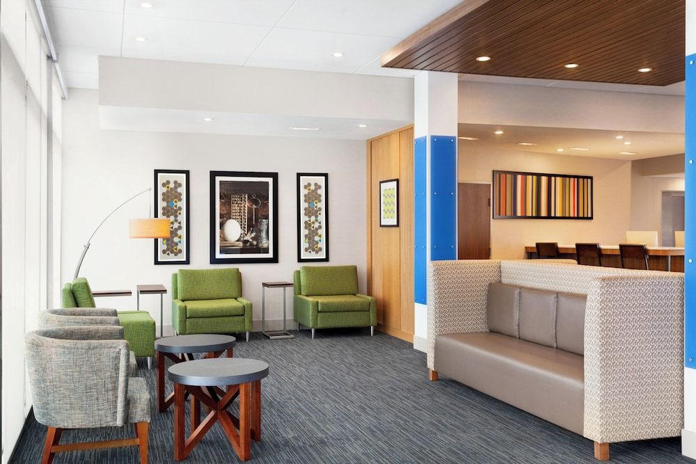 Holiday Inn Express & Suites AUSTIN NORTH - PFLUGERVILLE by IHG 2