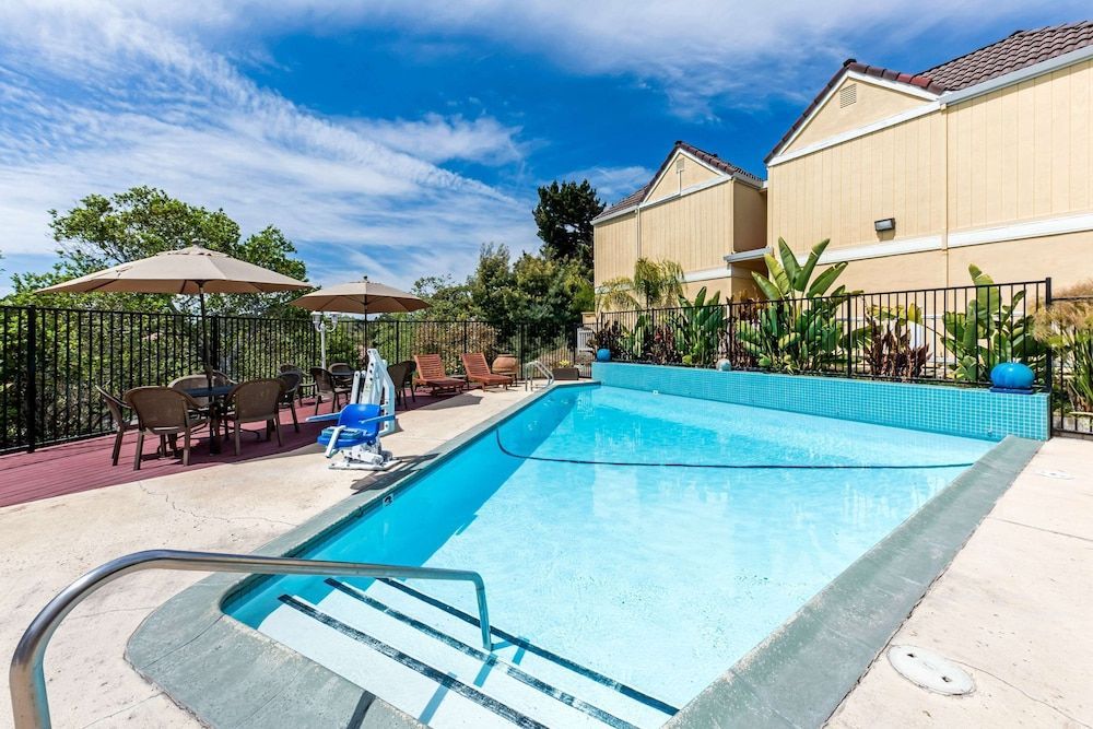 Quality Inn & Suites Capitola By the Sea 1