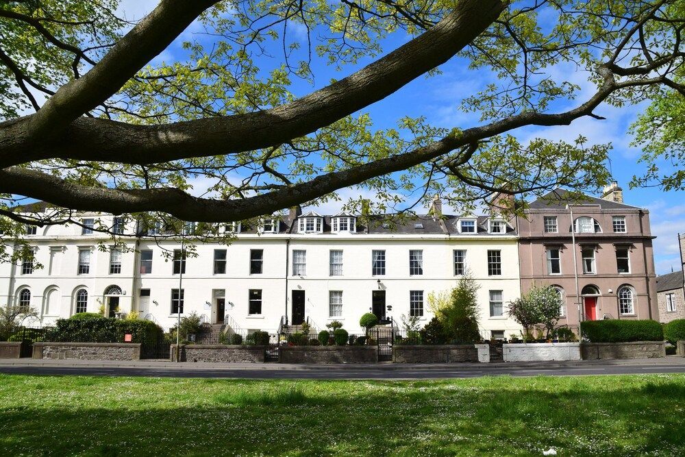 The Townhouse 1