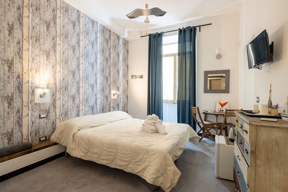 Nuova Porta Marina 1