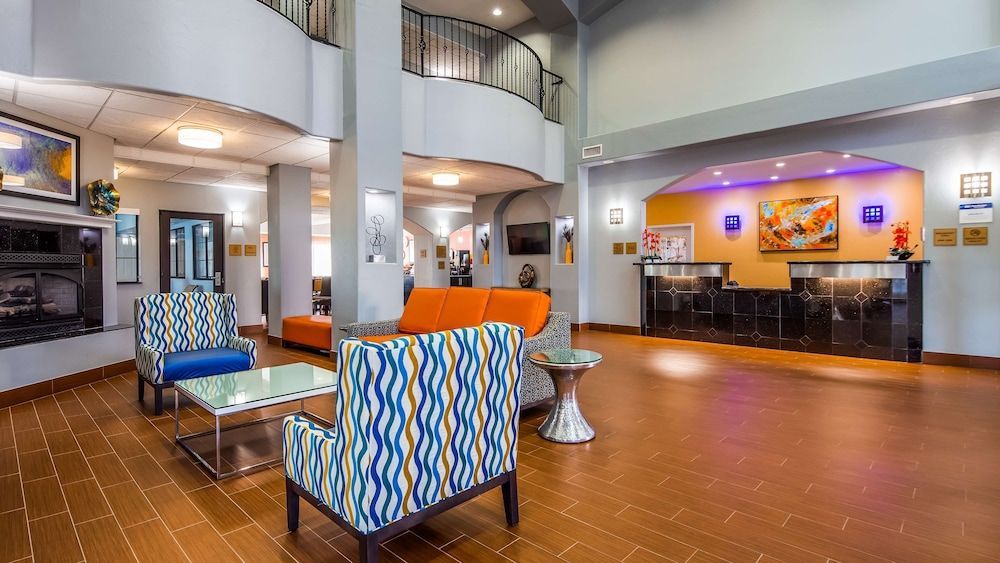 Best Western Plus Barsana Hotel & Suites 2