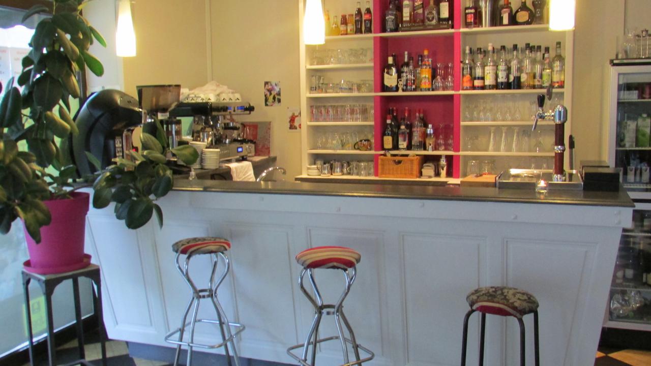 Logis Hôtel Au Croissant 1