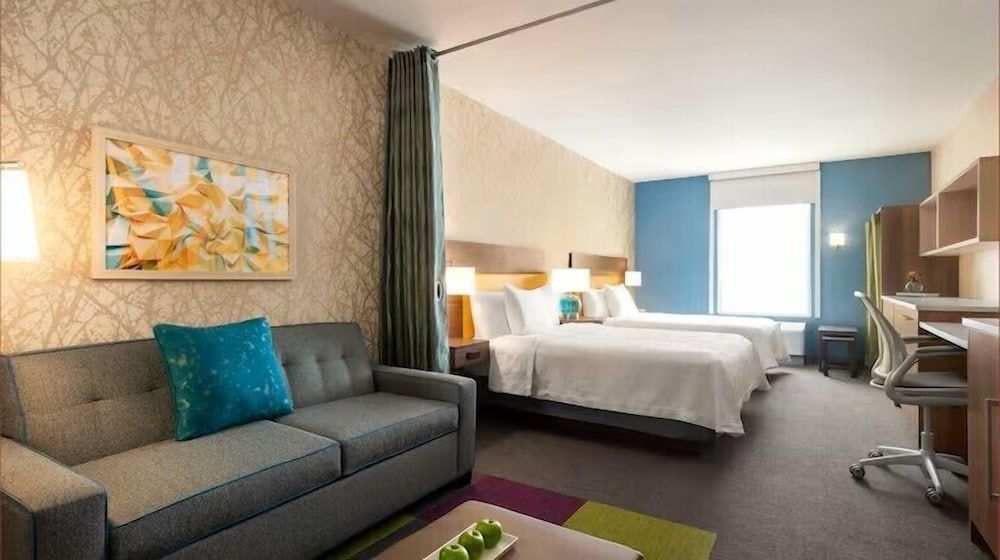 Home2 Suites By Hilton Charlotte Airport Lake Pointe 1