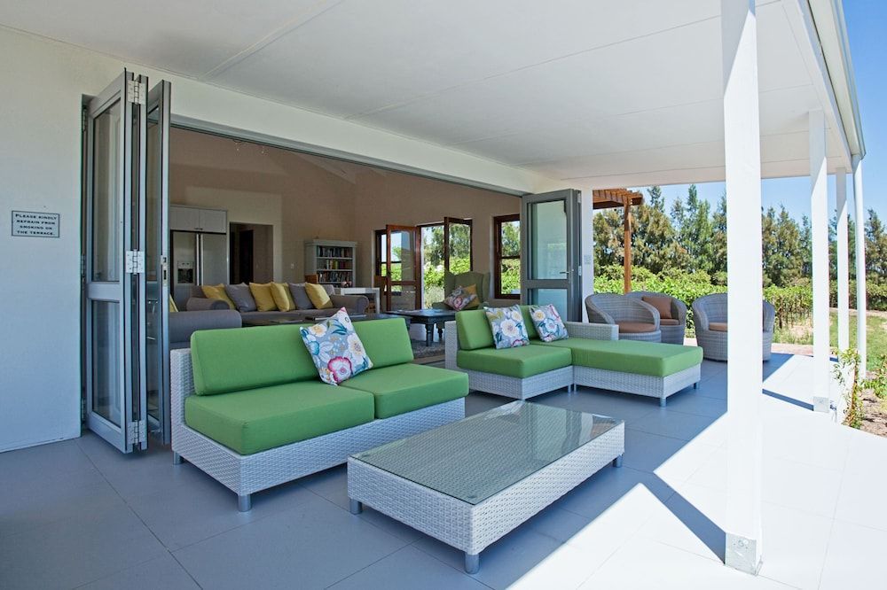 Dunstone Country House 2