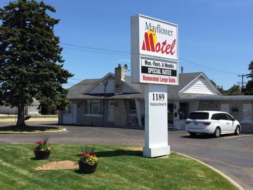 Mayflower Motel 1