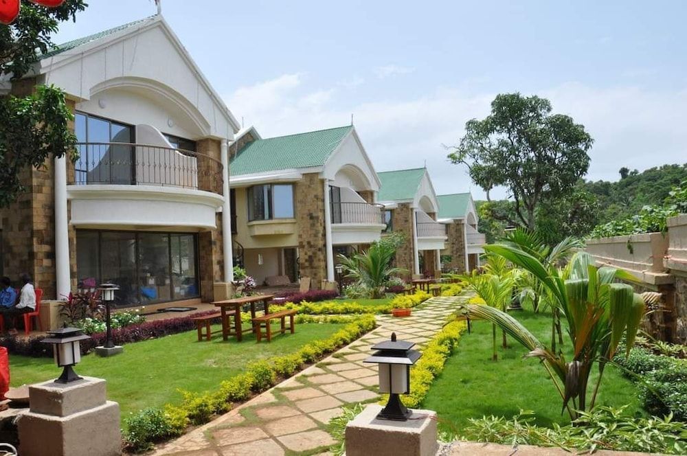 Silverador Resort 1