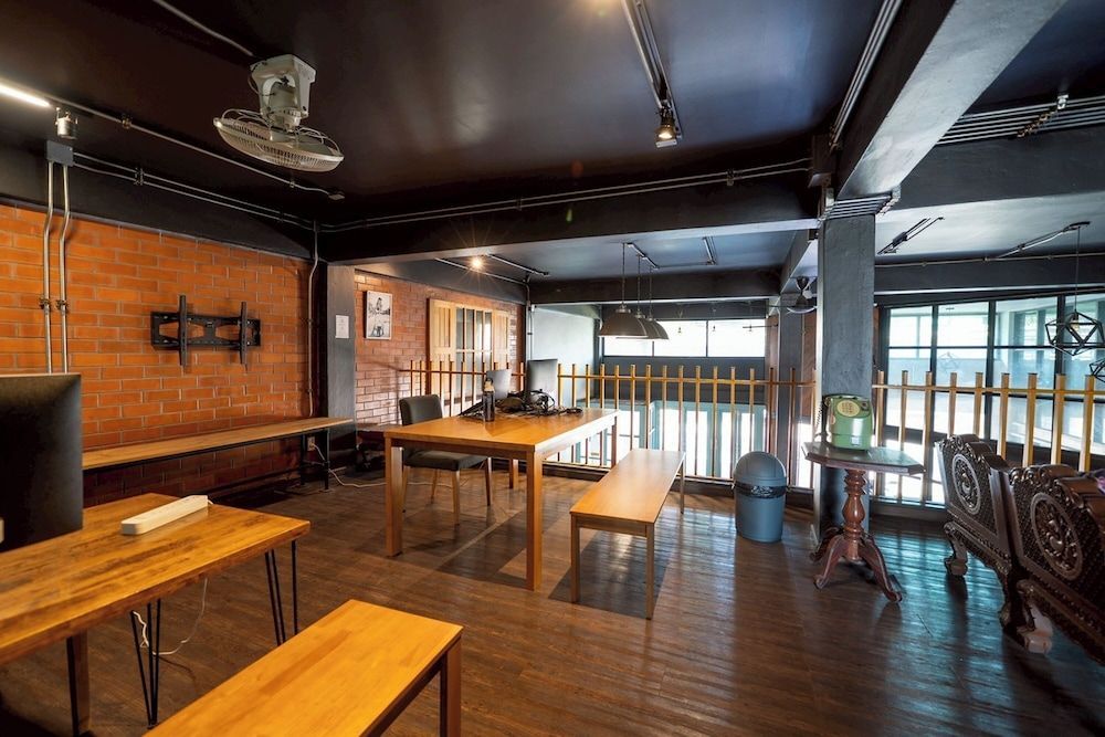Koenji Guest House & Bar Chiang Mai 2