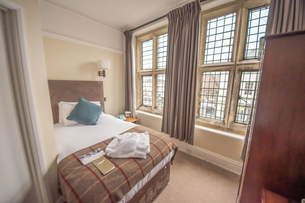 Norfolk Arms Hotel - Arundel 2
