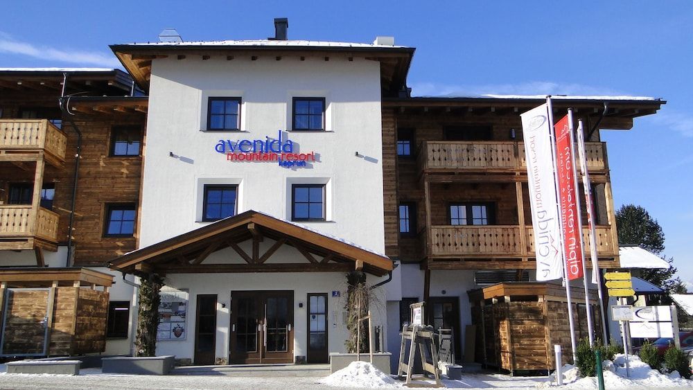Avenida Mountain Resort A11 2