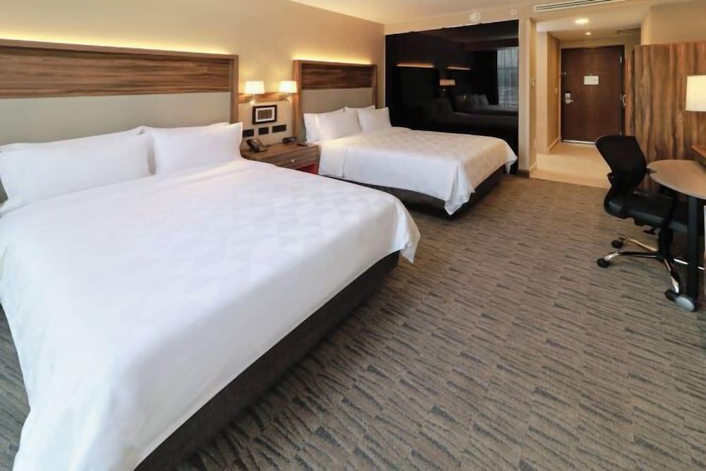 Holiday Inn & Suites MEXICO FELIPE ANGELES AIRPORT by IHG 1