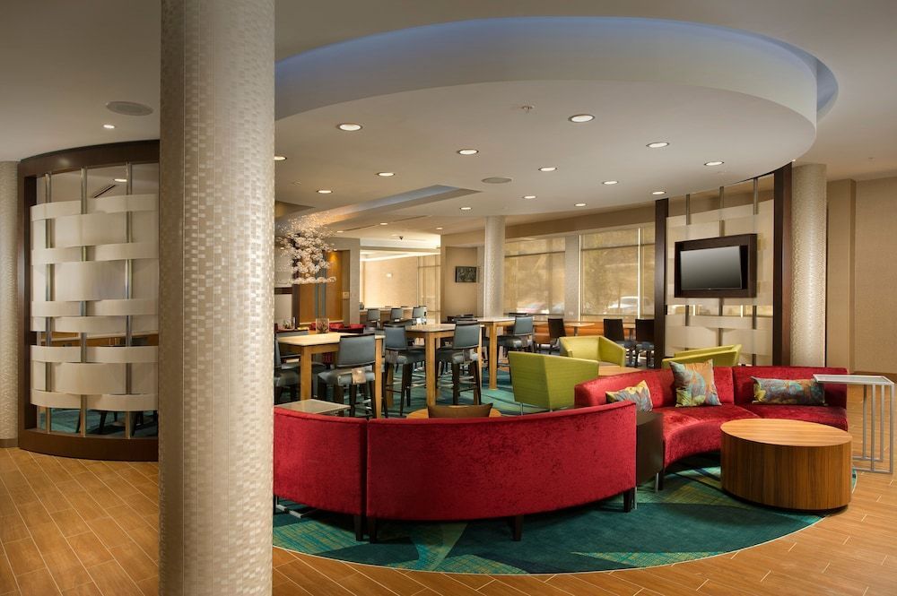 SpringHill Suites by Marriott Bridgeport Clarksburg 2