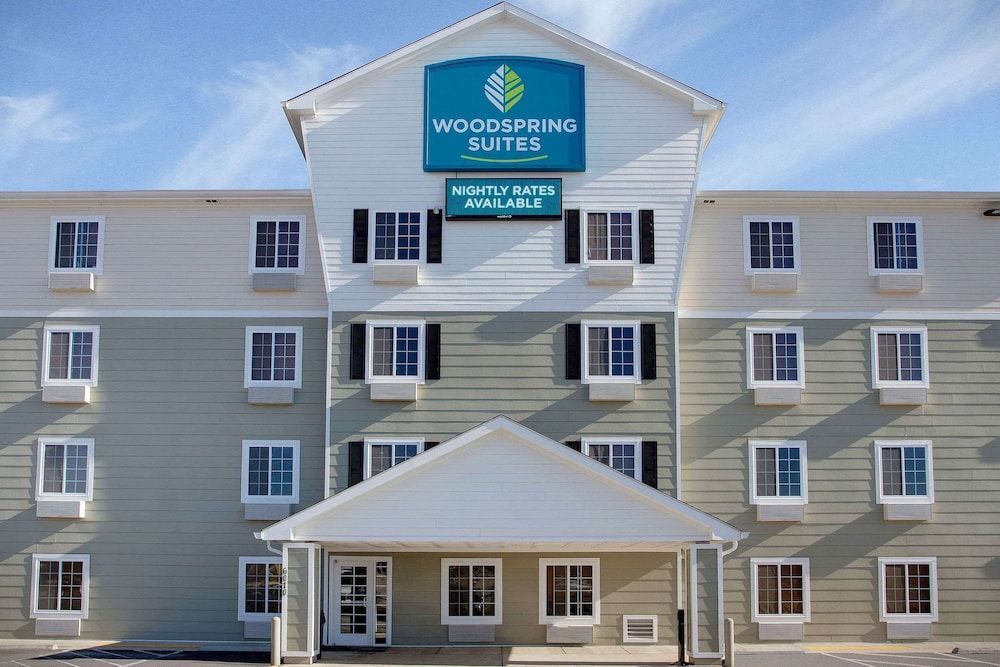 WoodSpring Suites Washington DC Andrews AFB 1