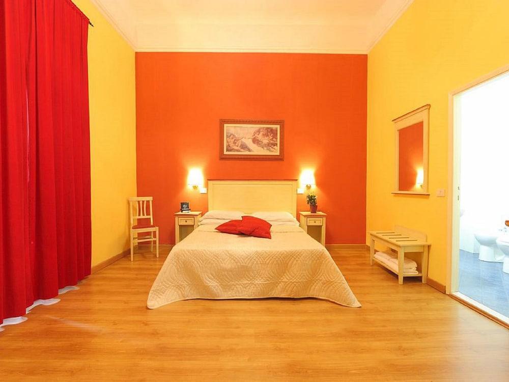 HOTEL SAVONAROLA 1