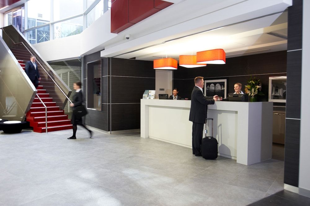 Holiday Inn & Suites SYDNEY BONDI JUNCTION by IHG 1