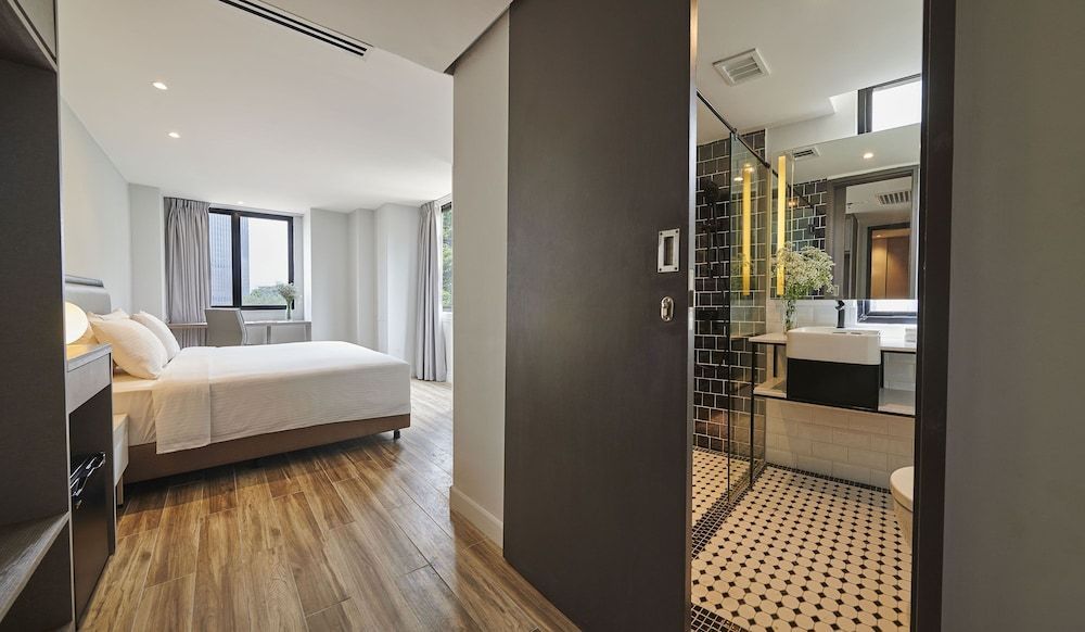 J-Hotel by Dorsett 1