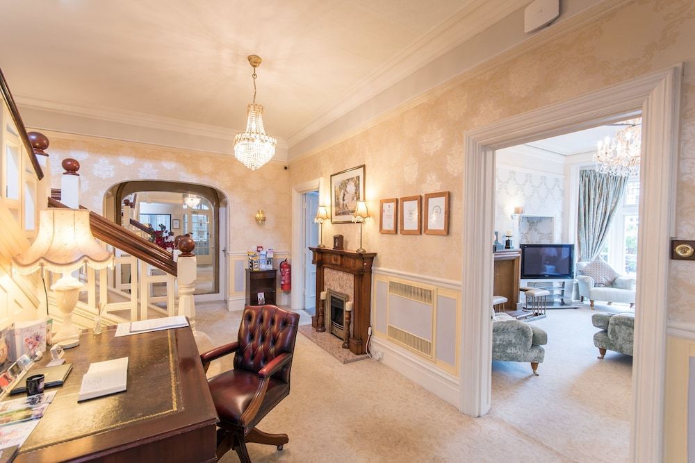 Grovefield Manor 2